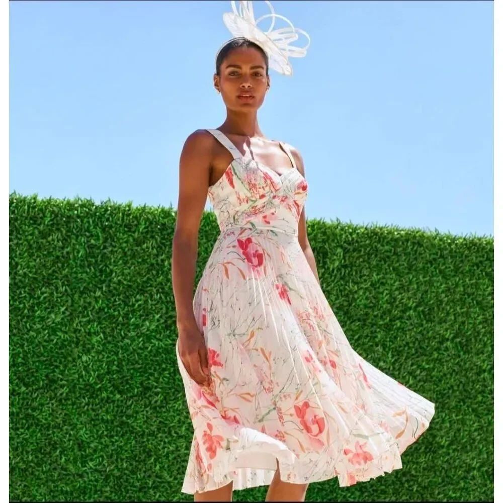Karen Millen FloralโPleated Dress A-line Floral Midi Cream $470 Size US 6